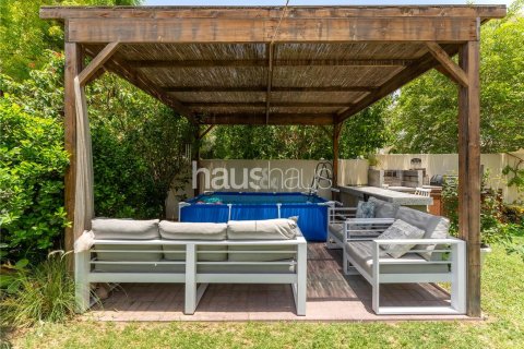 Villa in The Springs, Dubai 3 bedrooms, 251 sq.m. № 43270 - photo 16
