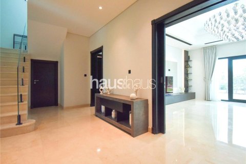 Villa in Al Furjan, Dubai 4 bedrooms, 455 sq.m. № 43264 - photo 10