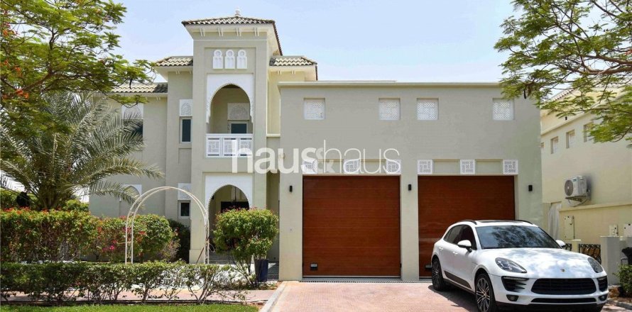 Villa in Al Furjan, Dubai 4 bedrooms, 455 sq.m. № 43264