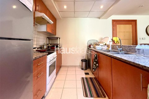 Apartamento en Al Ghozlan, Greens, Dubai, 1 dormitorio, 76 m², № 43268 - foto 5