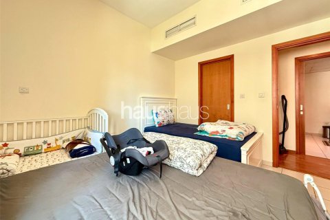 Apartamento en Al Ghozlan, Greens, Dubai, 1 dormitorio, 76 m², № 43268 - foto 6