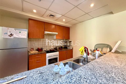 Apartamento en Al Ghozlan, Greens, Dubai, 1 dormitorio, 76 m², № 43268 - foto 8