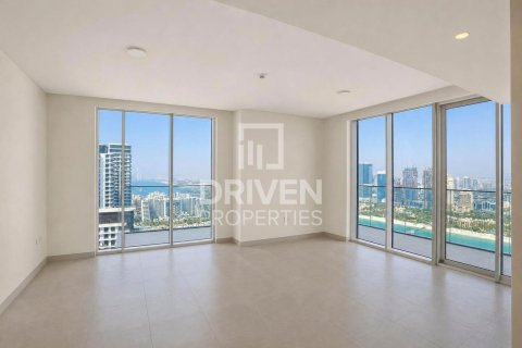 شقة في EMAAR Beachfront, Dubai Harbour, دبي 4 غرف نوم, 225.85 م² رقم 134236