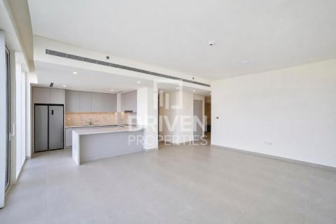 Apartment in EMAAR Beachfront, Dubai Harbour, Dubai 4 bedrooms, 225.85 sq.m. № 134236 - photo 23