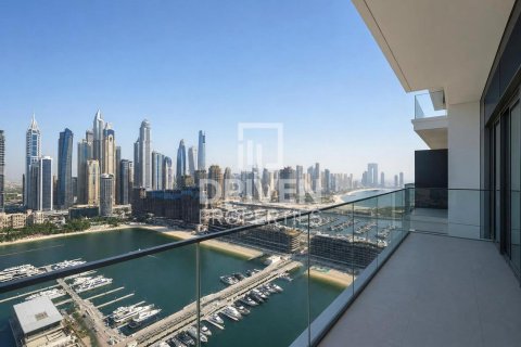 Apartment in EMAAR Beachfront, Dubai Harbour, Dubai 4 bedrooms, 225.85 sq.m. № 134236 - photo 15