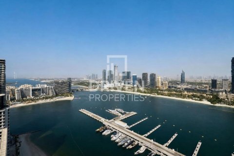 Apartment in EMAAR Beachfront, Dubai Harbour, Dubai 4 bedrooms, 225.85 sq.m. № 134236 - photo 13