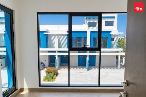 Adosado en Dubai, 3 dormitorios, 144 m², № 115404 - foto 5