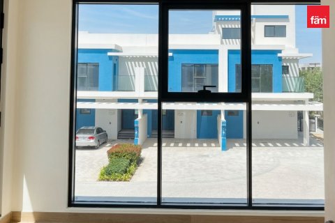 Adosado en Dubai, 3 dormitorios, 144 m², № 115404 - foto 2