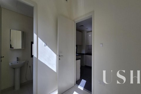 Maison de ville à DAMAC Hills (Akoya by DAMAC), Dubai, 3 chambres, 253 m², № 39727 - photo 3
