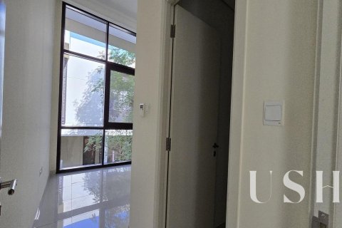 Townhouse in DAMAC Hills (Akoya by DAMAC), Dubai 3 bedrooms, 253 sq.m. № 39727