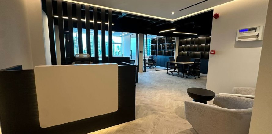 Office in Dubai 101 sq.m. № 114266