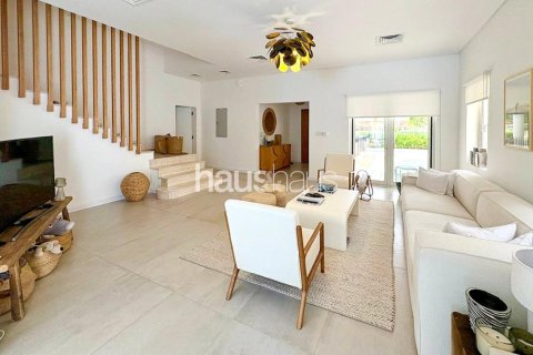 Villa en Hacienda, The Villa, Dubai, 5 dormitorios, 362 m², № 43720 - foto 4