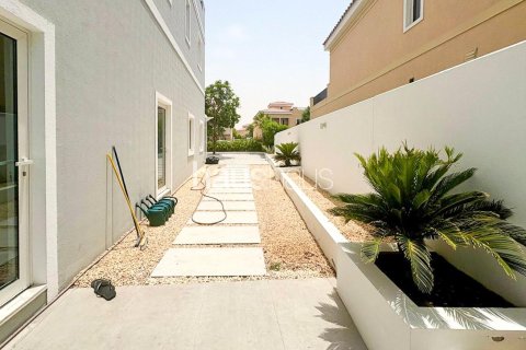 Villa en Hacienda, The Villa, Dubai, 5 dormitorios, 362 m², № 43720 - foto 16