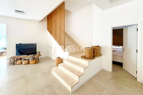 Villa en Hacienda, The Villa, Dubai, 5 dormitorios, 362 m², № 43720 - foto 3