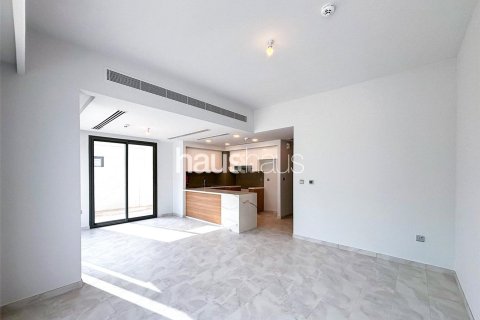 Adosado en Villanova, Dubai Land, Dubai, 4 dormitorios, 255 m², № 43722 - foto 5