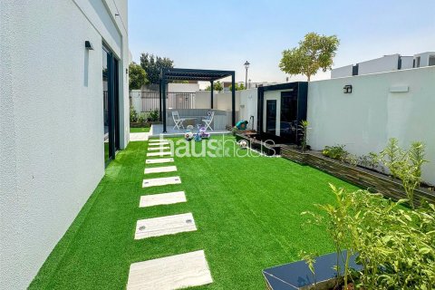 Adosado en Villanova, Dubai Land, Dubai, 4 dormitorios, 255 m², № 43722