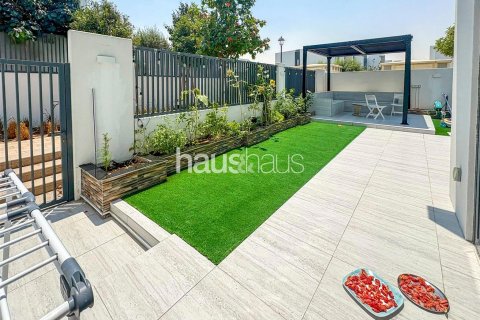Adosado en Villanova, Dubai Land, Dubai, 4 dormitorios, 255 m², № 43722 - foto 11