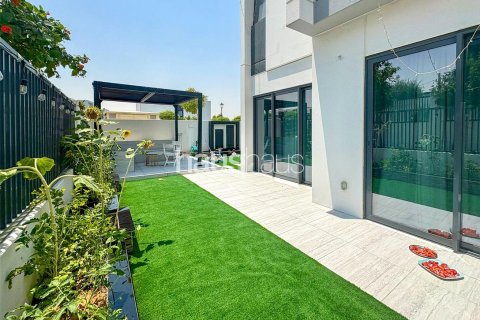 Adosado en Villanova, Dubai Land, Dubai, 4 dormitorios, 255 m², № 43722 - foto 4