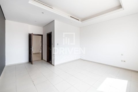 Villa in Living Legends, Dubai 6 bedrooms, 756.04 sq.m. № 140887 - photo 9