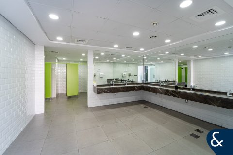 Купить здание в Дубай Инвестмент Парке, Дубай: 178 спален, 38691м², № 74732 - фото 23