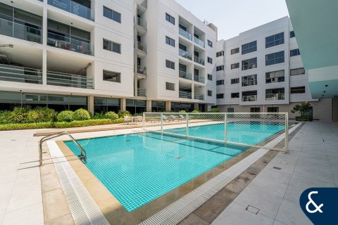 Купить здание в Дубай Инвестмент Парке, Дубай: 178 спален, 38691м², № 74732 - фото 13
