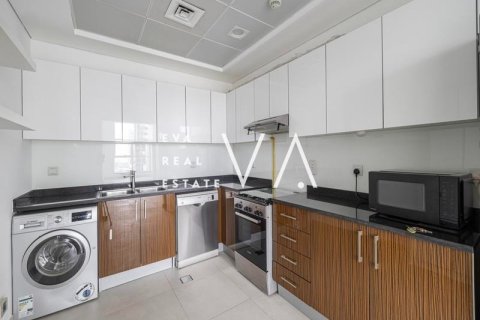 Apartment in Dubai Marina, Dubai 2 bedrooms, 112.13 sq.m. № 52721 - photo 6