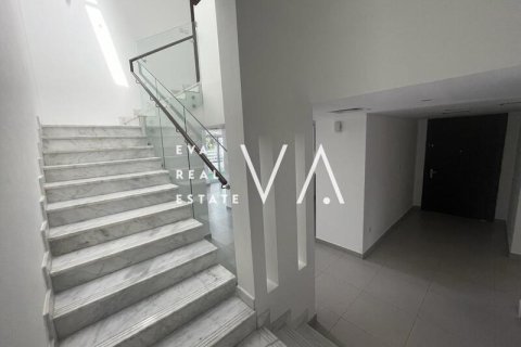 Townhouse in Dubai 3 bedrooms, 278.63 sq.m. № 52723 - photo 5