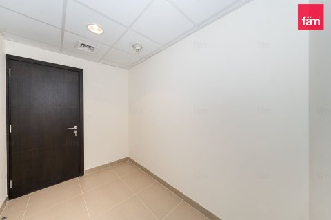 Купить квартиру в Дубае: 3 спальни, 179.4м², № 133017 - фото 6