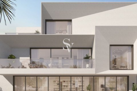 Villa in Dubai 4 bedrooms, 768 sq.m. № 121814 - photo 6