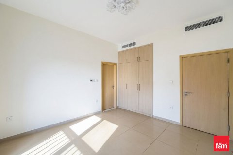 Villa en Dubai, 4 dormitorios, 400.5 m², № 111782 - foto 6