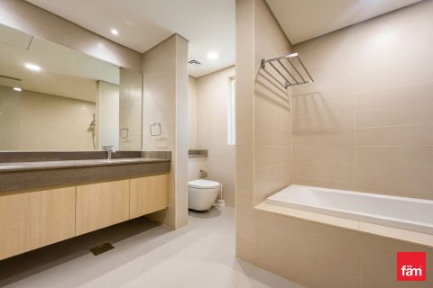 Villa en Dubai, 4 dormitorios, 400.5 m², № 111782 - foto 2