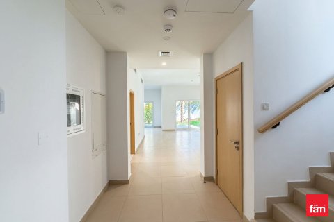 Villa en Dubai, 4 dormitorios, 400.5 m², № 111782 - foto 8