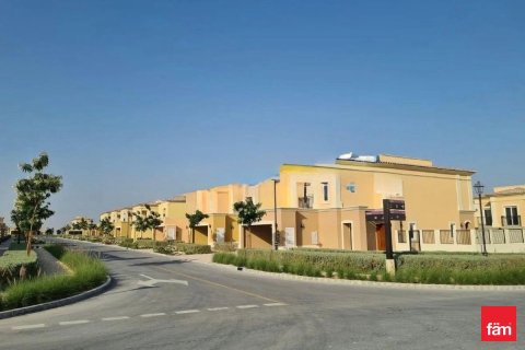 Villa in Dubai 4 bedrooms, 400.5 sq.m. № 111782