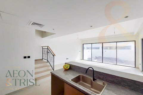 Townhouse in Damac Lagoons, Dubai 4 bedrooms, 211 sq.m. № 60801 - photo 5