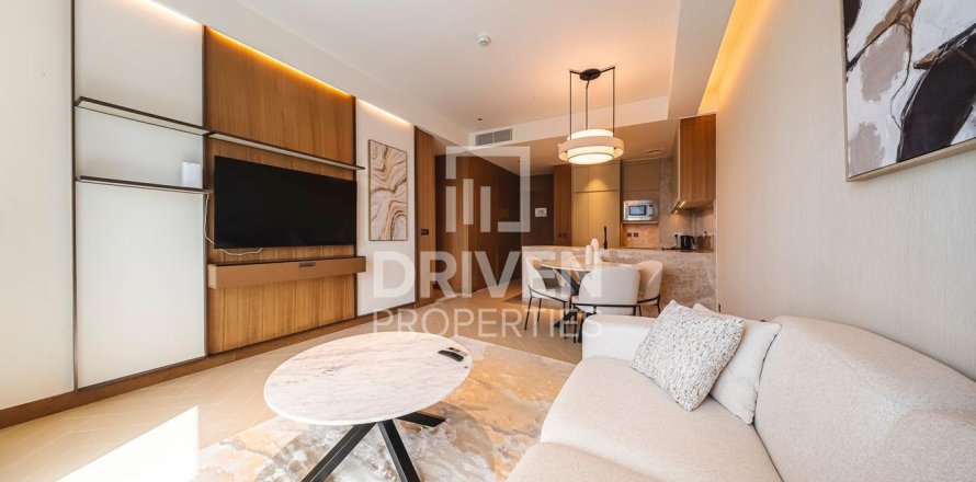 Квартира в The Address Residences Dubai Opera, Даунтаун Дубай (Даунтаун Бурдж Дубай), Дубай, 2 спальни, 111.48м², № 128698