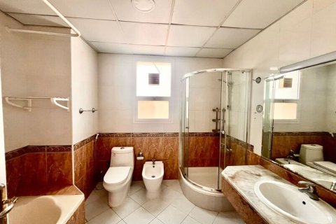 Villa à Al Barsha, Dubai, 5 chambres, 1393.5 m², № 52610 - photo 9