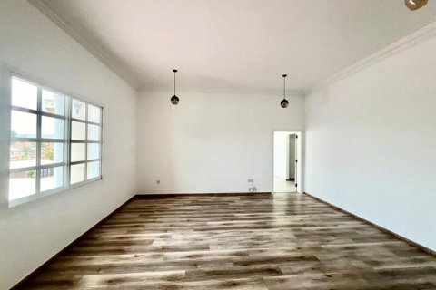 Villa à Al Barsha, Dubai, 5 chambres, 1393.5 m², № 52610 - photo 3