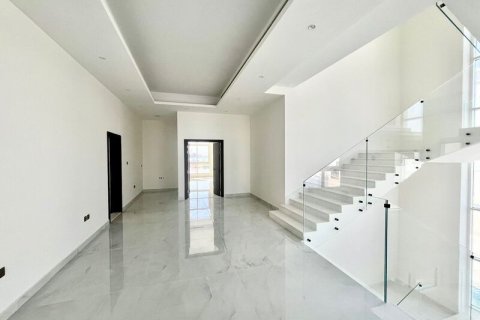 Villa à Al Barsha, Dubai, 5 chambres, 903.64 m², № 52611 - photo 4