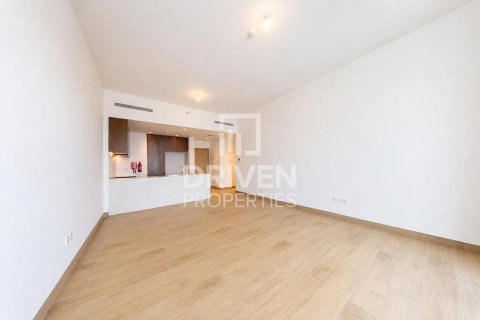 Снять в аренду квартиру в La Mer, Джумейра, Дубай: 2 спальни, 112.13м², № 128794 - фото 5
