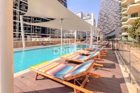 Снять в аренду квартиру в Urban Oasis, Бизнес-Бэй, Дубай: 3 спальни, 176.42м², № 128803 - фото 11