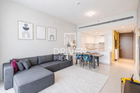 Снять в аренду квартиру в Аль-Васле, Дубай: 2 спальни, 139.73м², № 138796 - фото 2