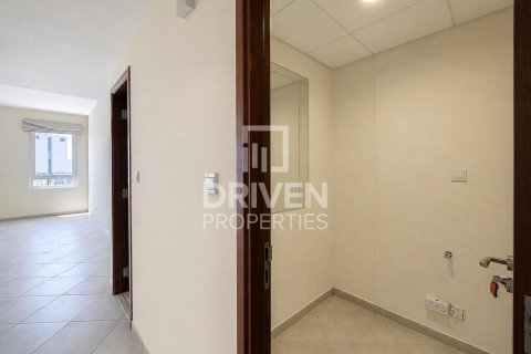 Снять в аренду квартиру в Motor City, Дубай: 2 спальни, 157.38м², № 138792 - фото 16