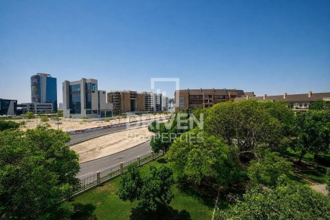 Снять в аренду квартиру в Motor City, Дубай: 2 спальни, 157.38м², № 138792 - фото 19