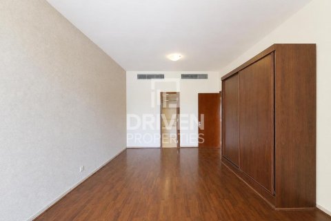 Снять в аренду квартиру в Motor City, Дубай: 2 спальни, 157.38м², № 138792 - фото 15