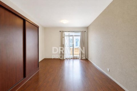 Снять в аренду квартиру в Motor City, Дубай: 2 спальни, 157.38м², № 138792 - фото 12