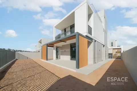 Maison de ville à Arabian Ranches 3, Dubai, 4 chambres, 384 m², № 122984