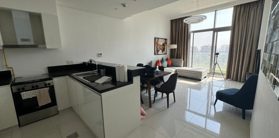 Квартира в Дубае, 2 спальни, 127м², № 115212