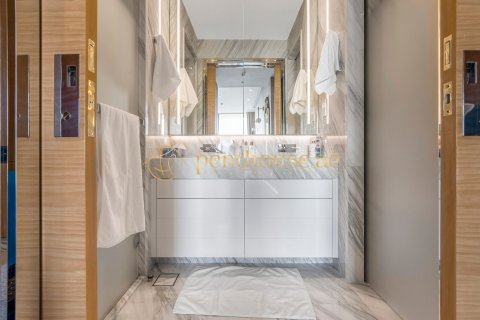 Apartment in Atlantis The Royal Residences, Palm Jumeirah, Dubai 2 bedrooms, 205 sq.m. № 14714 - photo 30