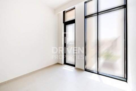 Villa en EMAAR South, Dubai South (Dubai World Central), Dubai, 3 dormitorios, 137.78 m², № 138358 - foto 4