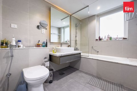 Apartment in Business Bay, Dubai 2 bedrooms, 132.4 sq.m. № 139509 - photo 12